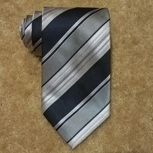 Zara Tie